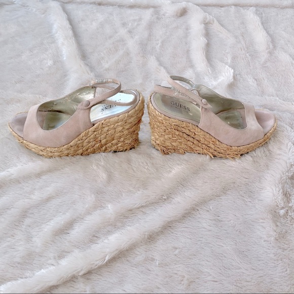 Guess sandals wedge light pink suede size 8 1/2M - Picture 4 of 10